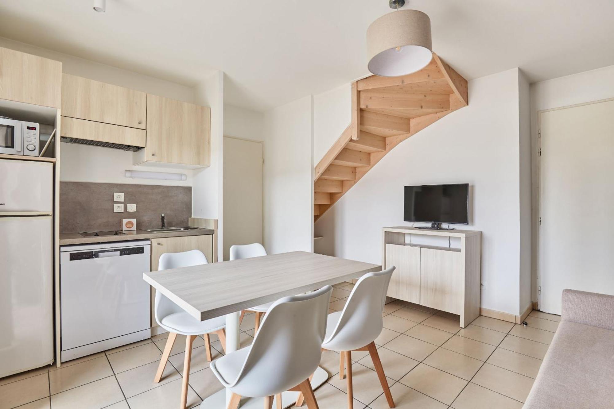 Residence Odalys Le Mas Des Flamants Aigues-Mortes Exterior foto